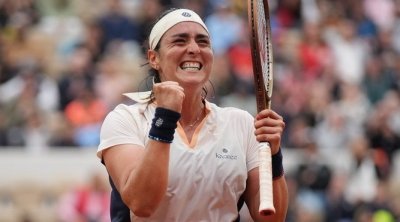 أنس جابر تتأهل للدور الثالث في دورة رولان غاروس