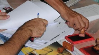 المهدية : الإحتفاظ بشخص تورّط في تدليس عقود عمل بالخارج