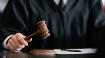 Tunisie : Un ex-ministre et un ancien DG de la CPG incarcérés