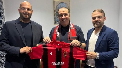 نبيل معلول مدربا جديدا لاتحاد الجزائر