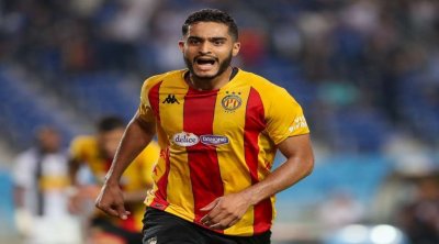 أسامة بوقرة يقترب من الوداد المغربي