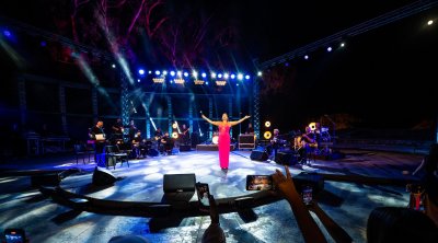 En vidéo : Carole Samaha fait son grand retour à Hammamet