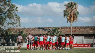 النادي الإفريقي يفسخ عقد لاعبه