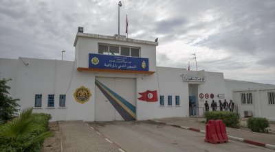 بطاقتي إيداع بالسجن في حق إطارين بالهيئة العامة للسجون