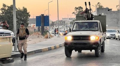 تصعيد في طرابلس وتونس تدعو لحوار عاجل