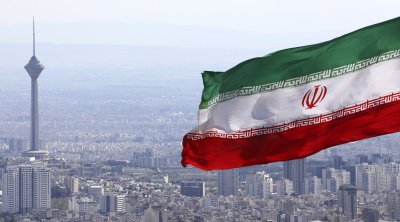 إيران تؤكد : واصل تخصيب اليورانيوم باتفاق أو دونه