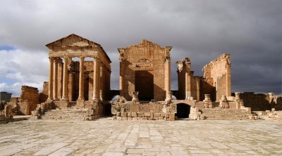 وزيرة الثقافة : 71% نسبة تقدم مشروع تأمين المعالم الأثرية 