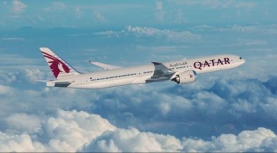 قطر تغلق مجالها الجوي 
