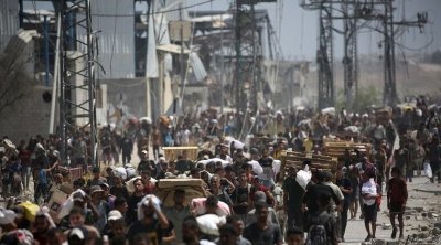 أكثر من 120 شاحنة مساعدات تدخل غزة وسط تفاقم المجاعة وارتفاع عدد الوفيات