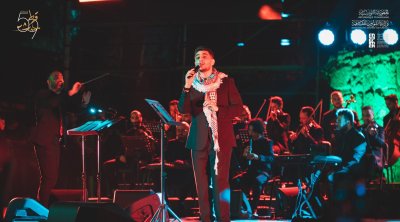 من قرطاج إلى غزة: محمد عساف يهدي عائدات حفله لفلسطين