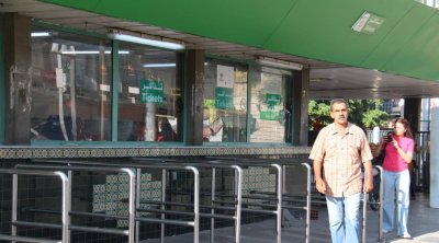 En photos : Paralysie totale des transports publics en Tunisie