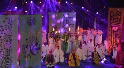 اختتام مهرجان العنب بقرمبالية بعرض الزيارة (فيديو)