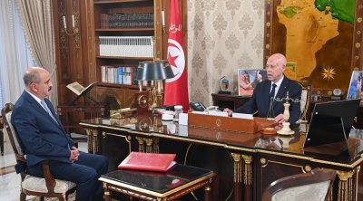 سعيد يدعو لمضاعفة الجهود الدبلوماسية لتأمين عودة التونسيين المعتقلين من قبل الاحتلال