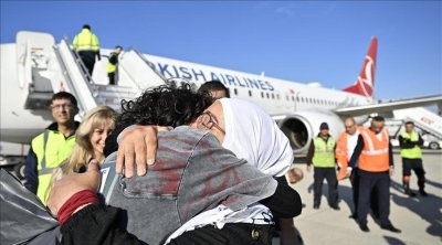 7 ناشطين من سفينة ''عمر المختار'' بأسطول الصمود يصلون إسطنبول