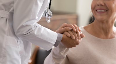 إحداث اختصاص طب الشيخوخة في تونس بداية من ديسمبر 2025