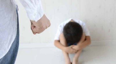 قفصة : معلمة تُعنف تلميذًا في السادسة من عمره وفتح تحقيق في الحادثة