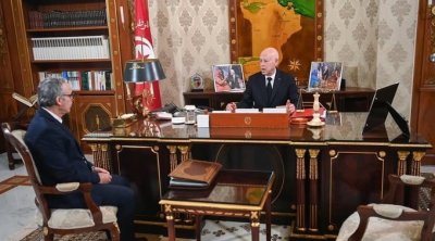 Saïed appelle à rétablir l’équilibre financier des caisses sociales 