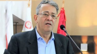 أحمد صواب يقاطع جلسة المحاكمة عن بعد