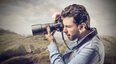 نقابة المصورين تحدد الحد الأدنى لسعر الخدمات بـ900 دينار