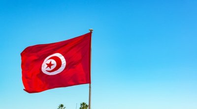 حرق العلم الوطني بمدرسة في الهوارية: القبض على 8 شبان