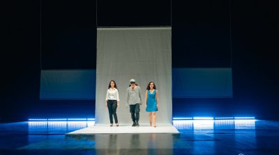 مسرحية "سوغرا" لحاتم دربال: أنقذوا الأرض قبل أن يفقد الإنسان إنسانيته