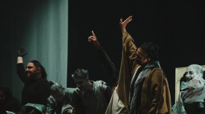 بين النحات ومنحوتاته : ''سر الأنحوتة'' في أيام قرطاج المسرحية