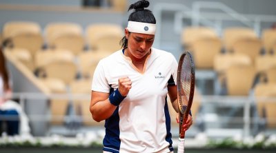 مفاجأة أنس جابر: تجربة جديدة في التنس تكشف تفاصيلها!