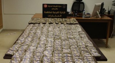 الإطاحة بشبكات دولية لتهريب المخدرات في تونس 