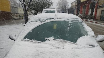 أمطار أحيانا غزيرة وتساقط الثلوج بداية من الليلة القادمة