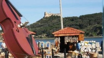 طبرقة : المجلس المحلي يندد بتقصير الهياكل الإدارية