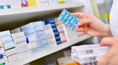 تونس : الصيدليات الخاصة تشهد نقصًا حادًا في الأدوية الحياتية