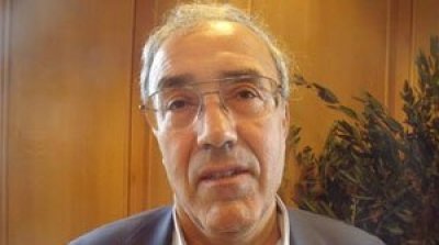 وفاة الصحفي والحقوقي كمال العبيدي