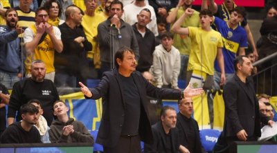 مشجون إسرائيليون يعتدون لفظيًا على مدرب تركي بالدوري الأوروبي لكرة السلة