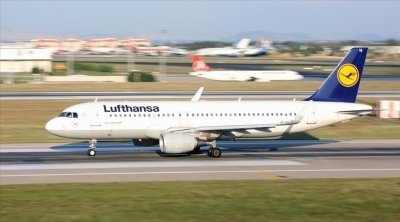 لوفتهانزا تمدد إلغاء رحلاتها الليلية إلى تل أبيب حتى 3 فيفري