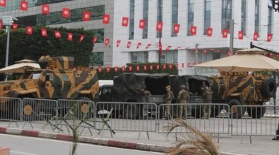 تمديد حالة الطوارئ في تونس حتى نهاية 2026