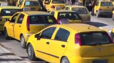 Tozeur : Appel à accélérer l’octroi des licences de taxis individuels