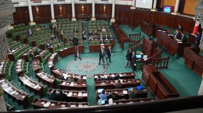 النواب يسائلون أعضاء الحكومة يوم 10 مارس