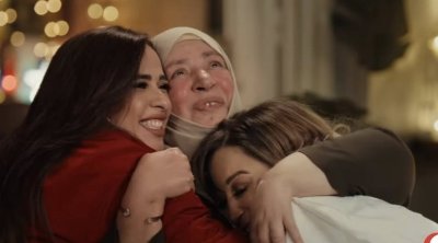 بعد سنوات الغياب: عبلة كامل تخطف الأضواء في إعلان رمضاني