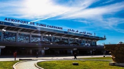 وصول دفعة جديدة تضم 14 تونسيا إلى مطار قرطاج بعد إجلائهم من لبنان