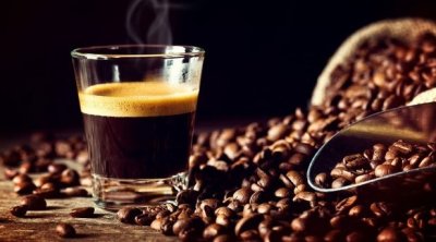 خبر سار لعشّاق القهوة: صحتك في فنجانك اليومي !