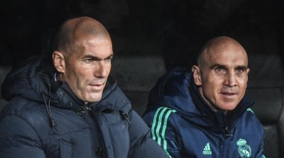 دافيد بيتوني مرشح للانضمام إلى طاقم زيدان في المنتخب الفرنسي