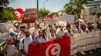 اليوم: الأطباء الشبان يحتجّون للمطالبة بتكريم جاد الهنشيري