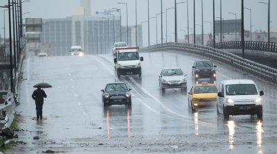 تونس : انخفاض درجات الحرارة مع أمطار غزيرة 