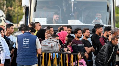 مسؤول أممي: إسرائيل تشرد في شهر خمس سكان لبنان