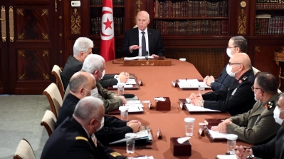 سعيّد: الكفاءة عندهم في الخمارات والمطاعم و عندنا خدمة الشعب (فيديو)