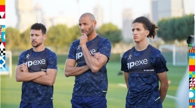 كأس العرب : الشيخاوي يشارك النسور التمارين في الدوحة 