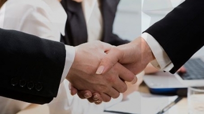 التفويت في 5 مؤسسات عمومية لفائدة الخواص في مارس المقبل