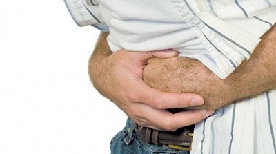 وفاة شخص و اصابة 40 اخرين بتسمم غذائي في قبلي