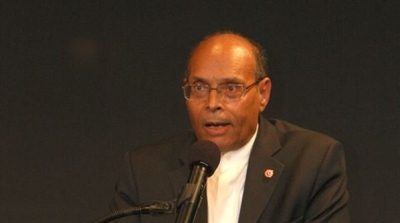 المنصف المرزوقي يطالب بالإفراج عن محمد مرسي