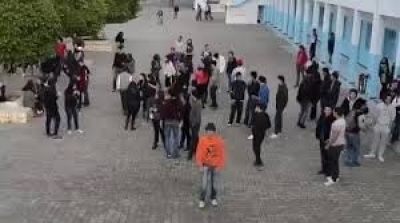 اريانة : اغلاق معهد المنزه 6 بسبب نقص في الاساتذة 